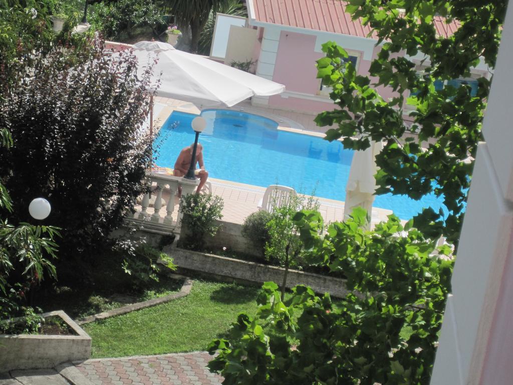 Hotel Gioia Garden Fiuggi Exterior foto