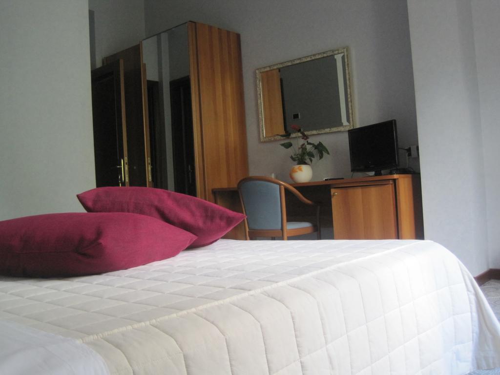 Hotel Gioia Garden Fiuggi Exterior foto